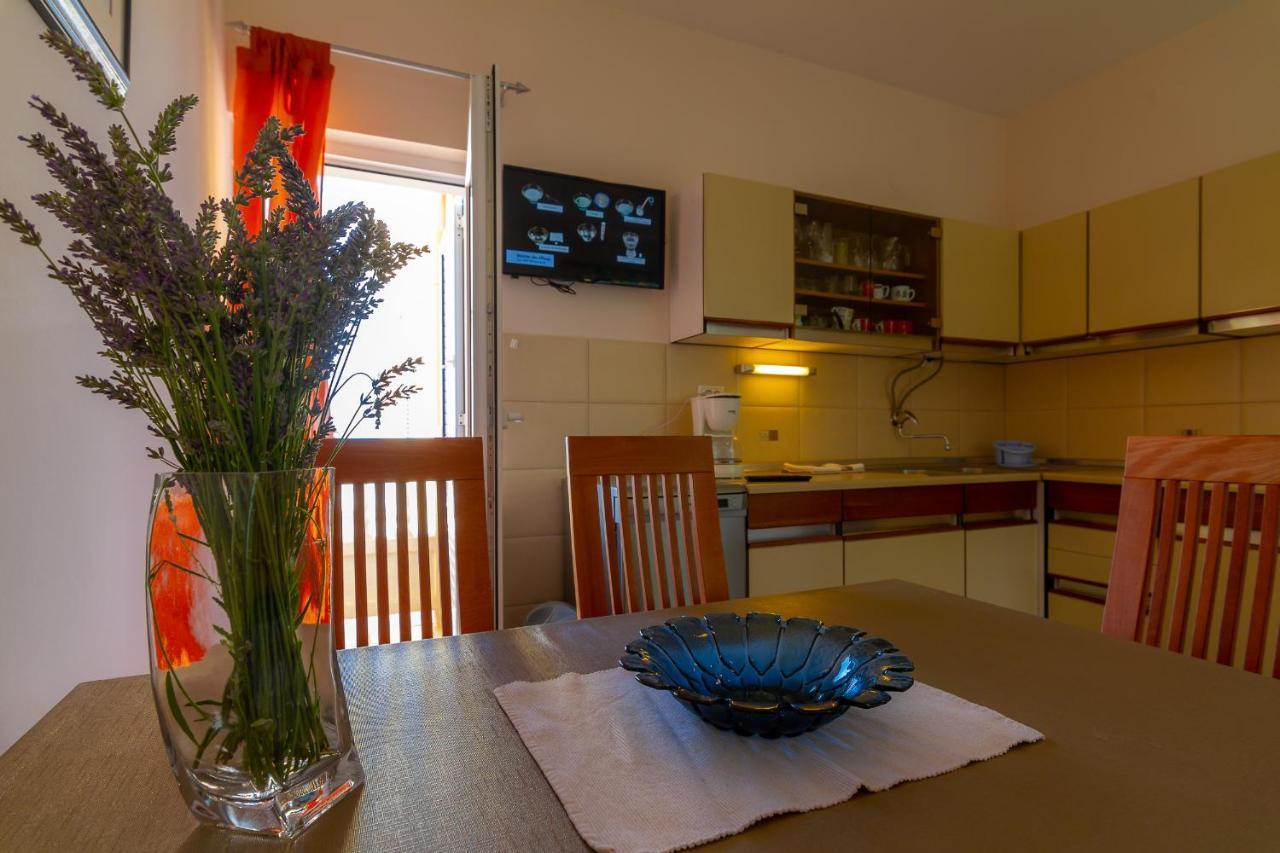 Apartman Haus Maja Banjol Екстериор снимка